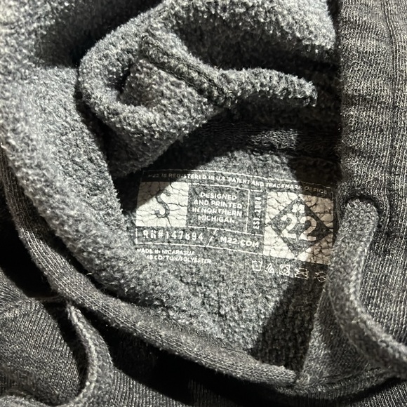 M22 hoodie size small - Picture 3 of 4